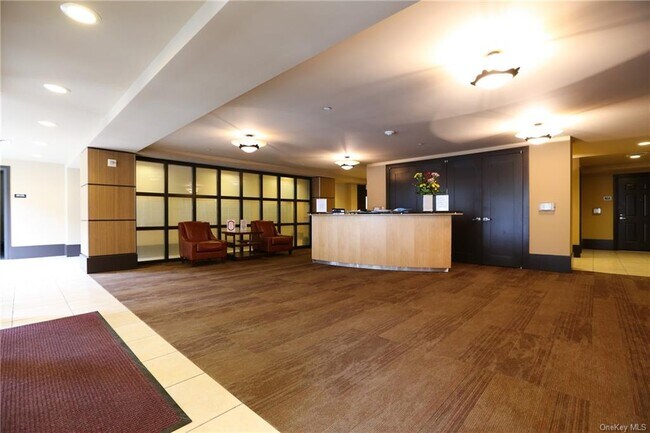 Building Photo - 300 Mamaroneck Ave