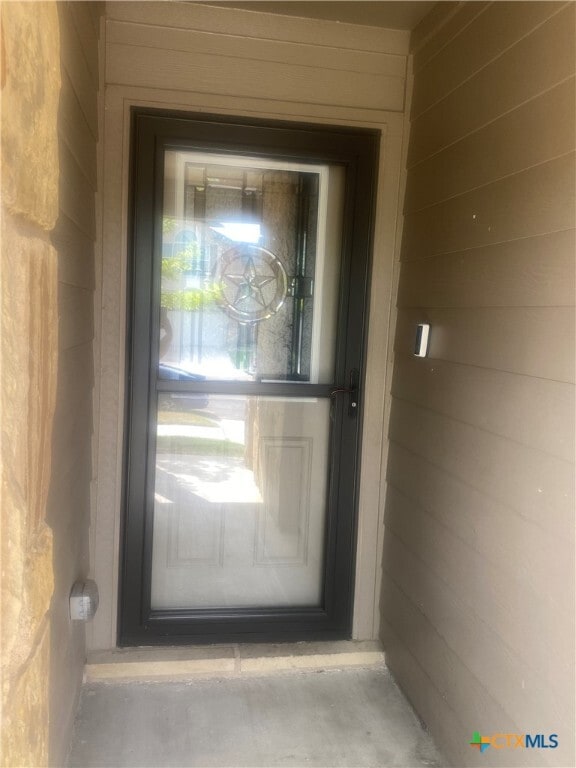 Building Photo - 9611 Raeburn Court