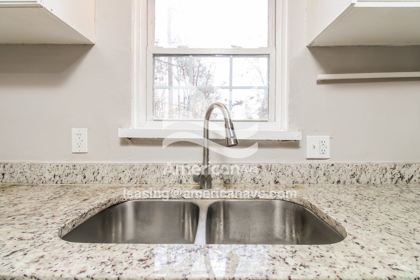 Building Photo - 1205 Widgean Dr