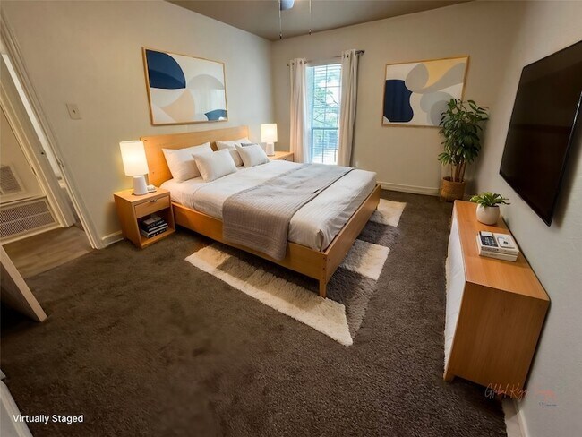 Building Photo - 1909 Brun St