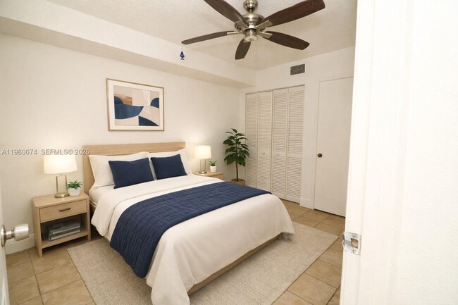 Building Photo - 2203 NW 55th Terrace