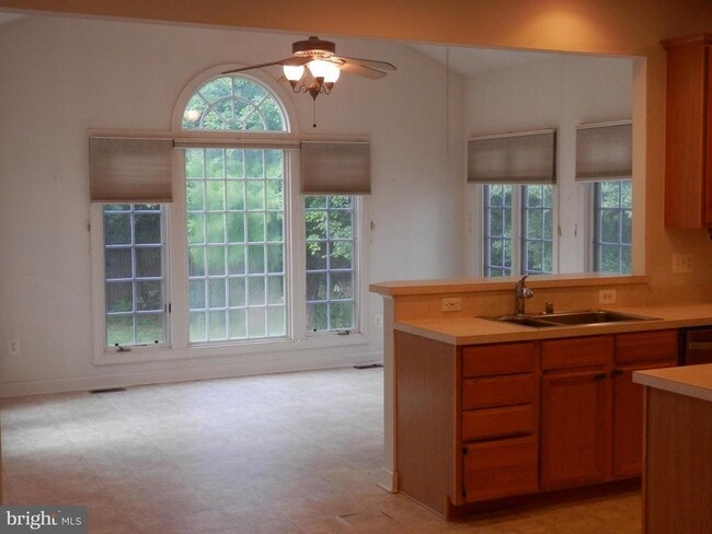 Building Photo - 7289 Prices Cove Pl
