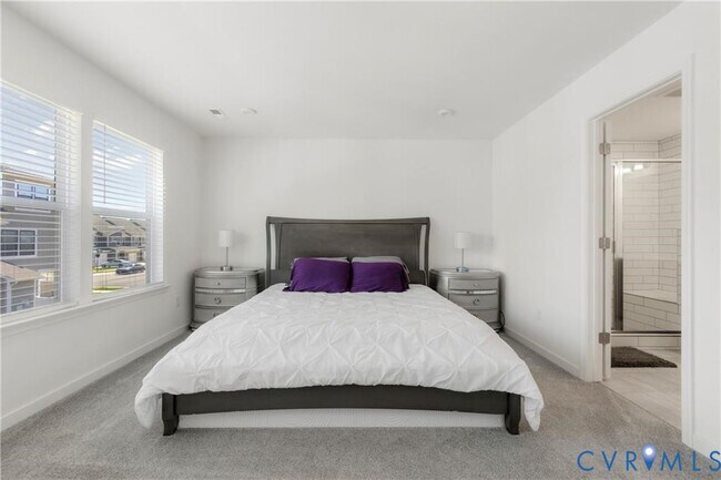 Building Photo - 12221 Dutch Elm Cir