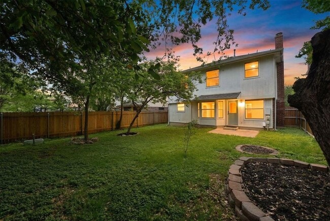 Building Photo - 13329 Black Canyon Dr