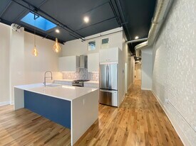 Building Photo - 326 N Michigan Ave