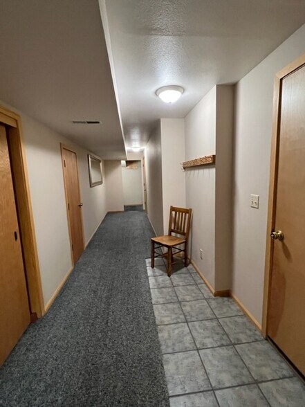 Hall - 31401 Lovegren Ln