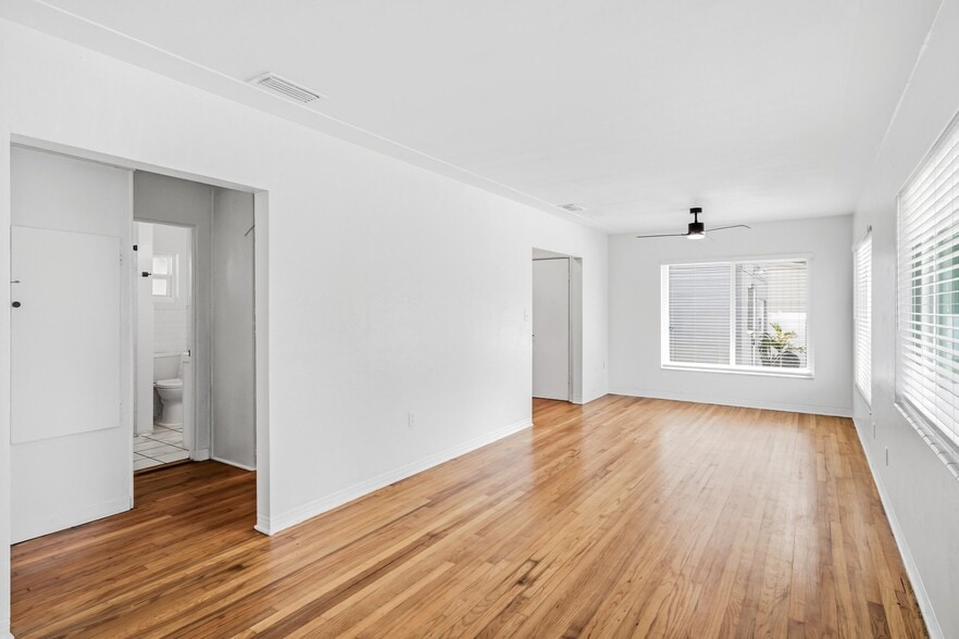 Building Photo - 7181 49th Ave N