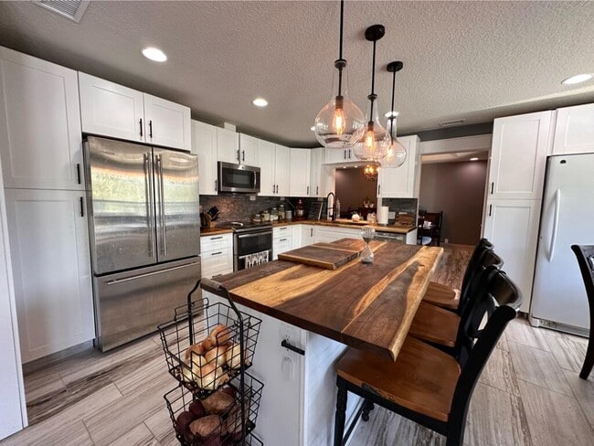 Building Photo - 4332 145th Ave N