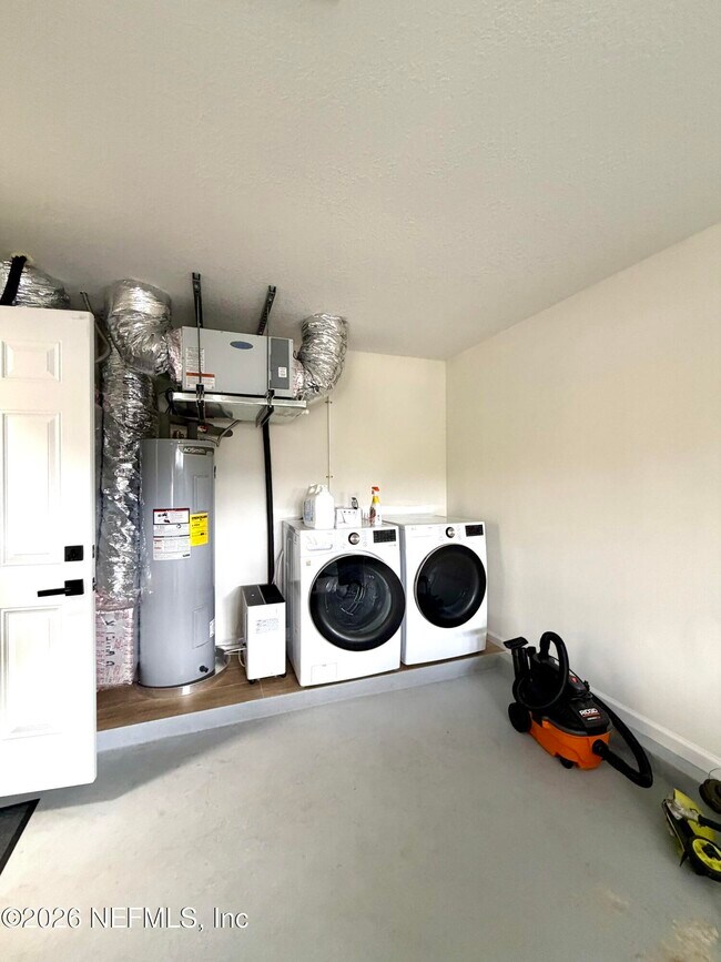 Building Photo - 181 Cabrillo Ln