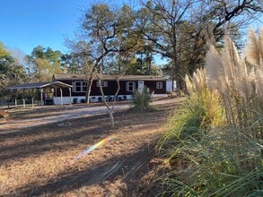 Building Photo - 177 Pine Hill Loop