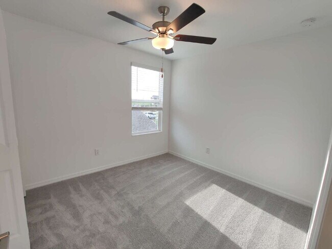 Building Photo - 13413 Sunset Sapphire Ct