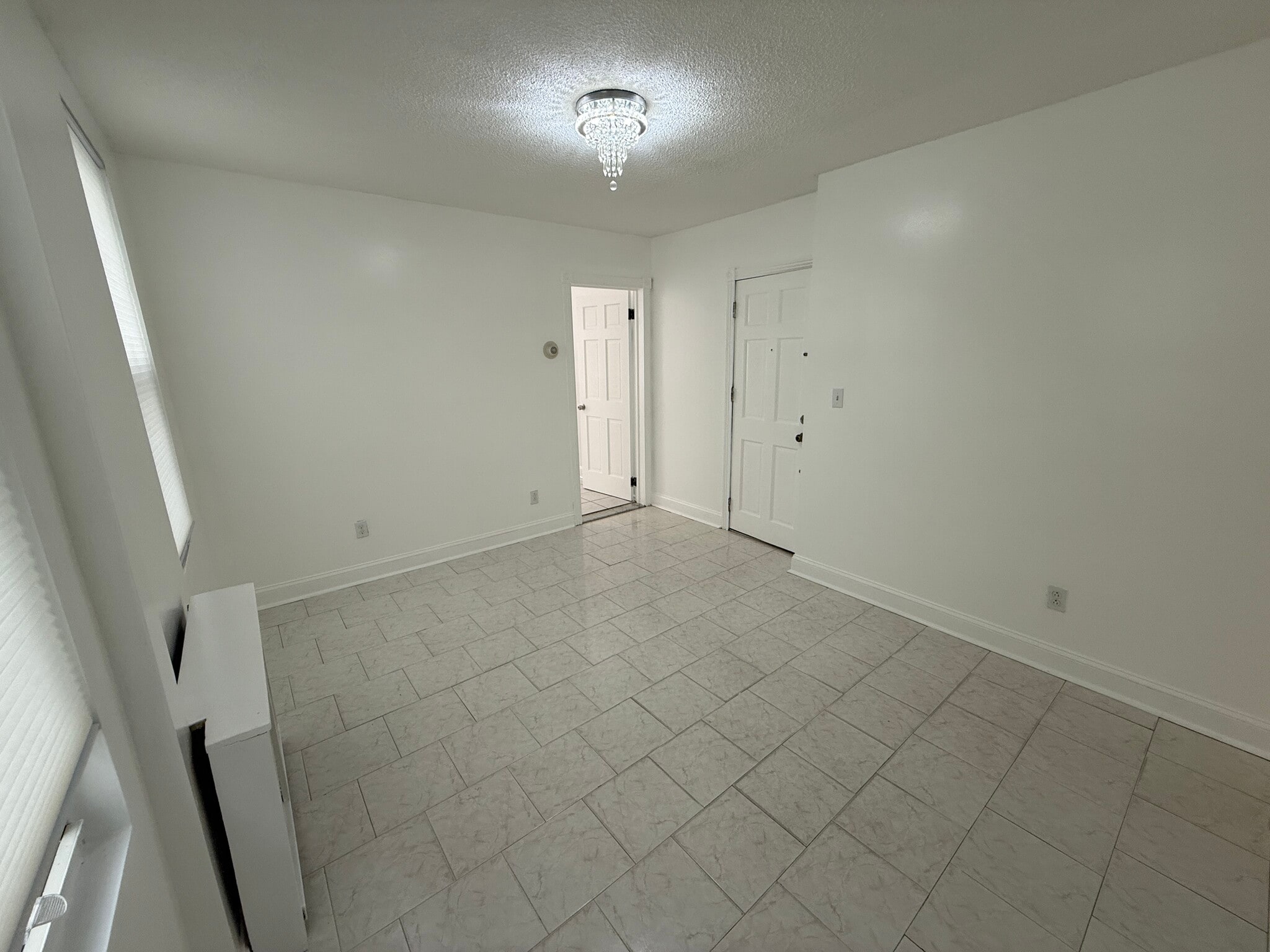 Building Photo - 1115 11th St