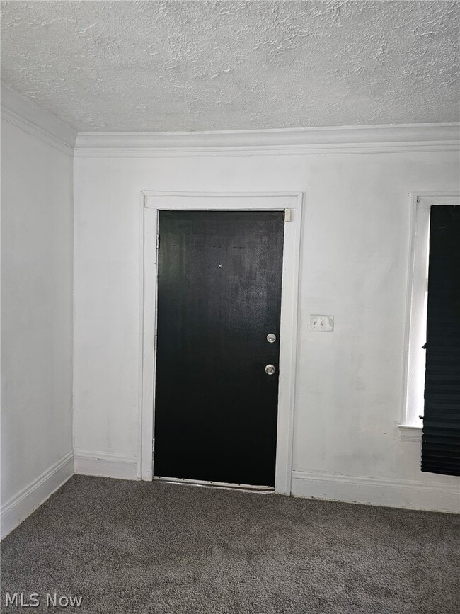 Building Photo - 4108 E 113th St