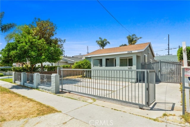 Building Photo - 13439 Roselle Ave