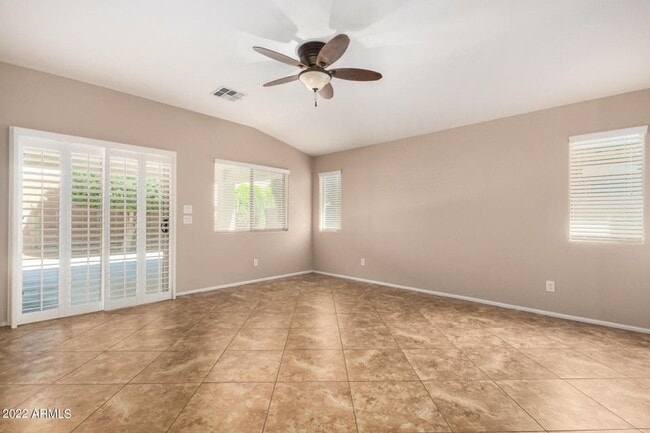 Building Photo - Gorgeous 4 Bedroom Home w/Energy Saving Solar