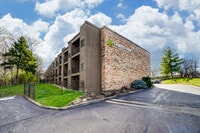 Building Photo - Campus View Apartments