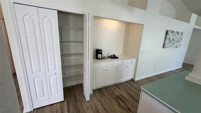 Building Photo - 1502 N Daytona Ave