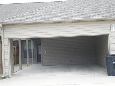 Building Photo - 809 Summer Breeze Dr