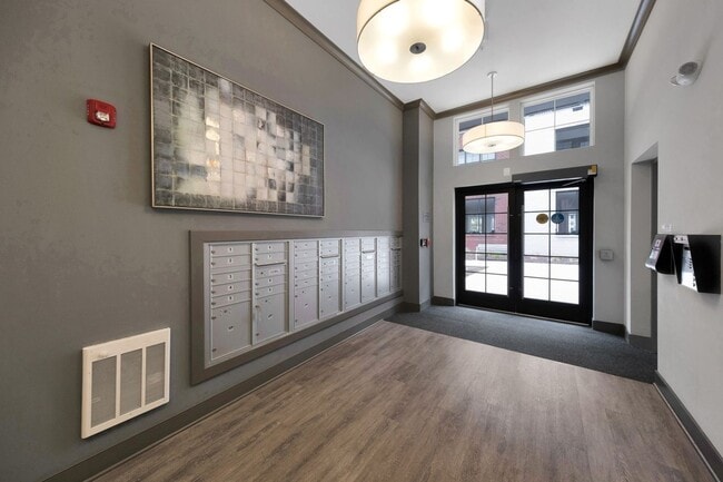Building Photo - Charming 2BR Condo in National Harbor