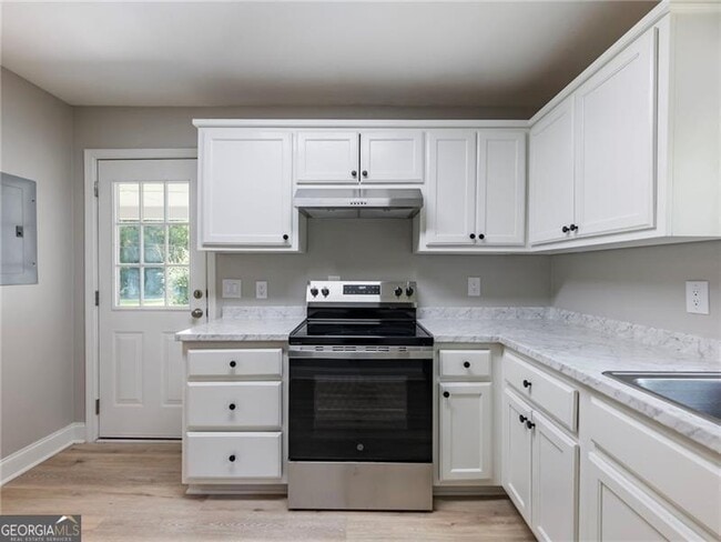 Building Photo - 2862 Argyle Dr NW