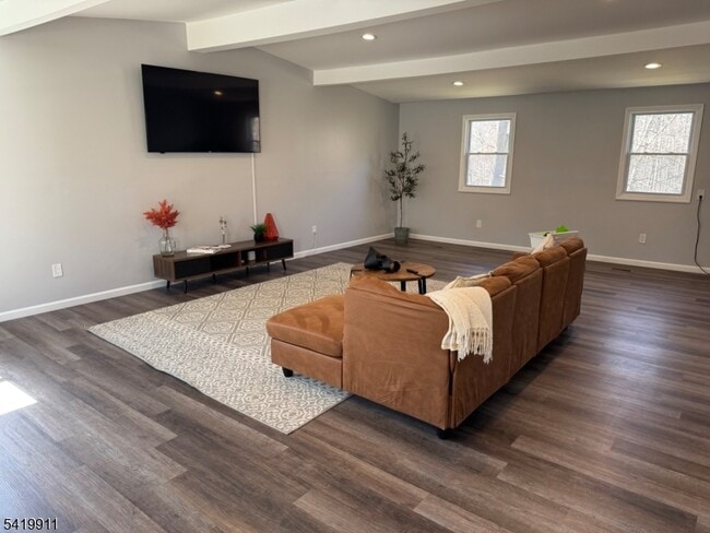 Building Photo - 117 Weldon Rd