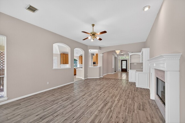Building Photo - 3918 Abbeywood Dr