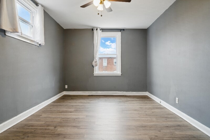 Building Photo - 1452 Hellerman St