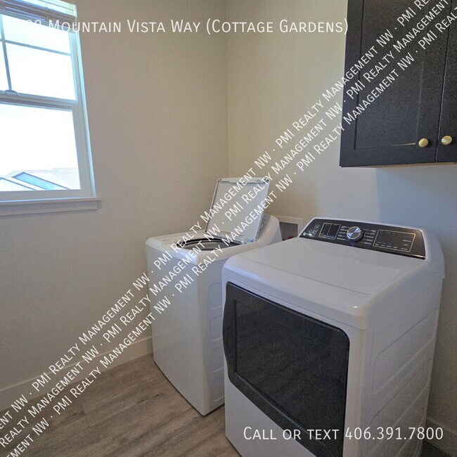 Building Photo - 298 Mountain Vista Way