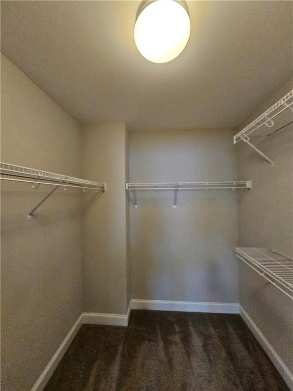 Building Photo - 3750 Thackary Dr