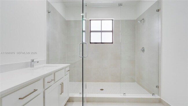 Building Photo - 20930 SW 96th Ct