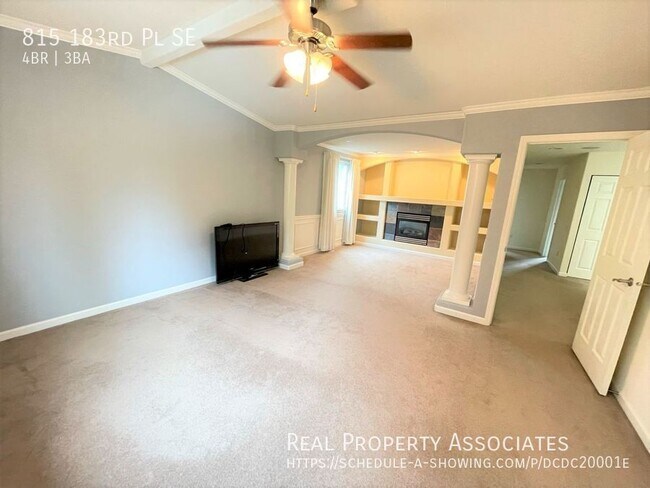 Building Photo - 815 183rd Pl SE