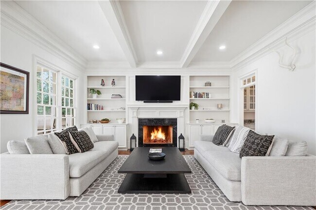 Building Photo - 1124 Moores Mill Rd NW