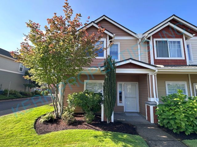 Primary Photo - Charming 2-Bed Townhouse Retreat with 2.5 ...