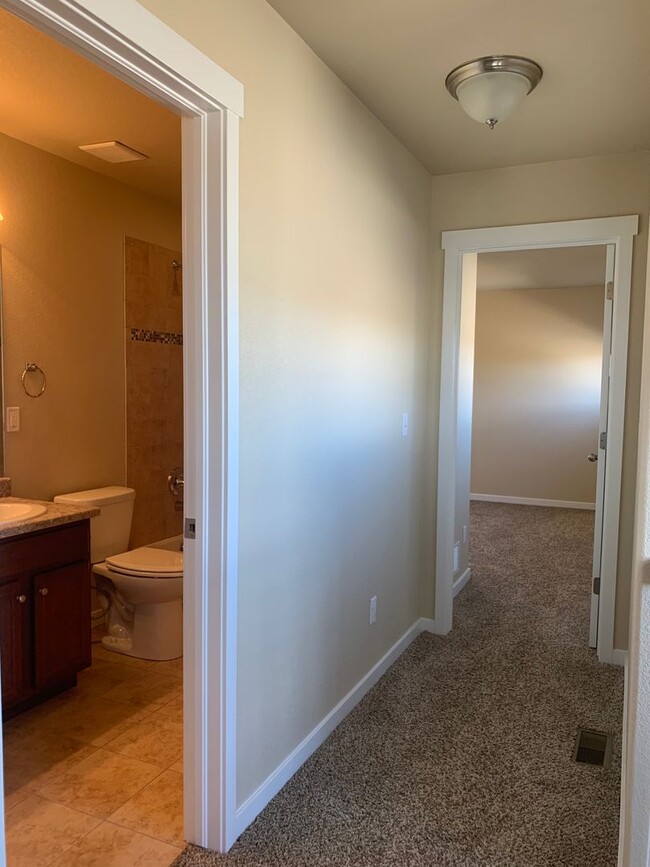 Building Photo - GORGEOUS TWO STORY WITH UNFINISHED BASEMENT