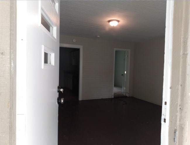 Building Photo - Branch Street, 37-38