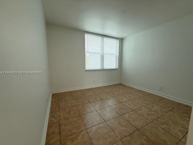 Building Photo - 9431 Live Oak Pl