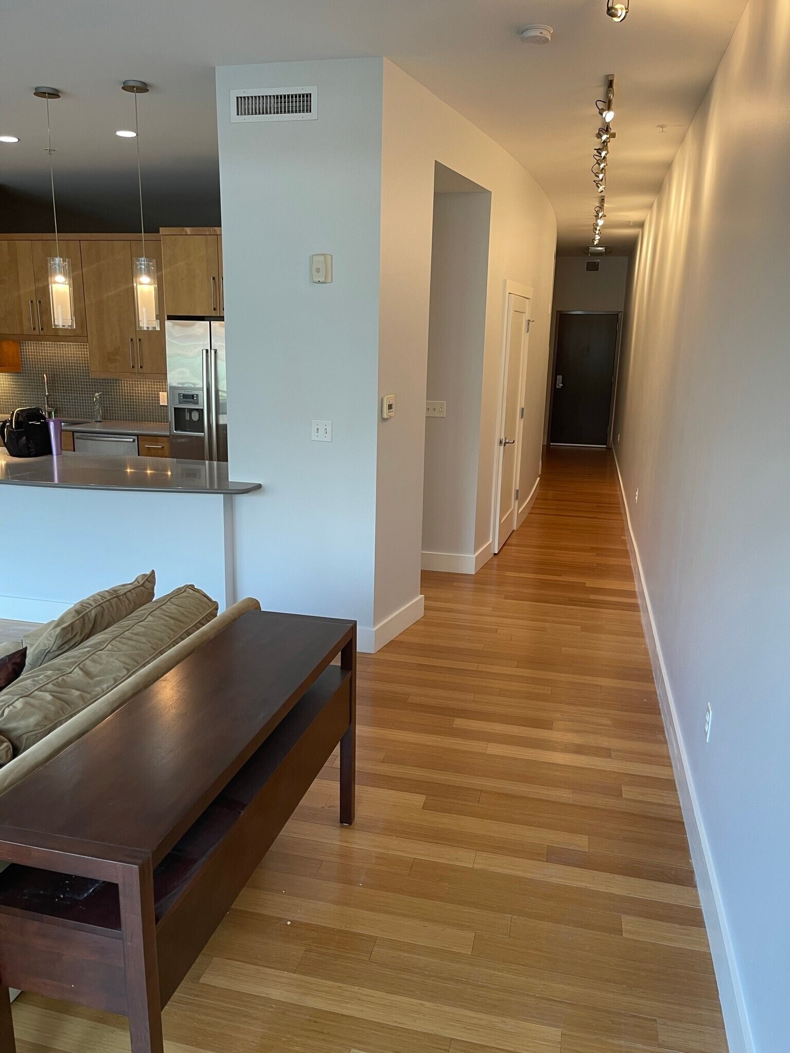 Building Photo - 9 N Euclid Ave