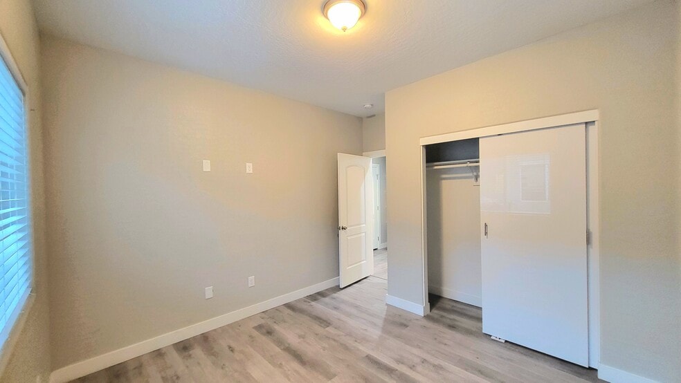 Building Photo - 620 San Lorenzo St