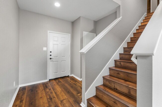 Building Photo - 4342 Safe Hbr