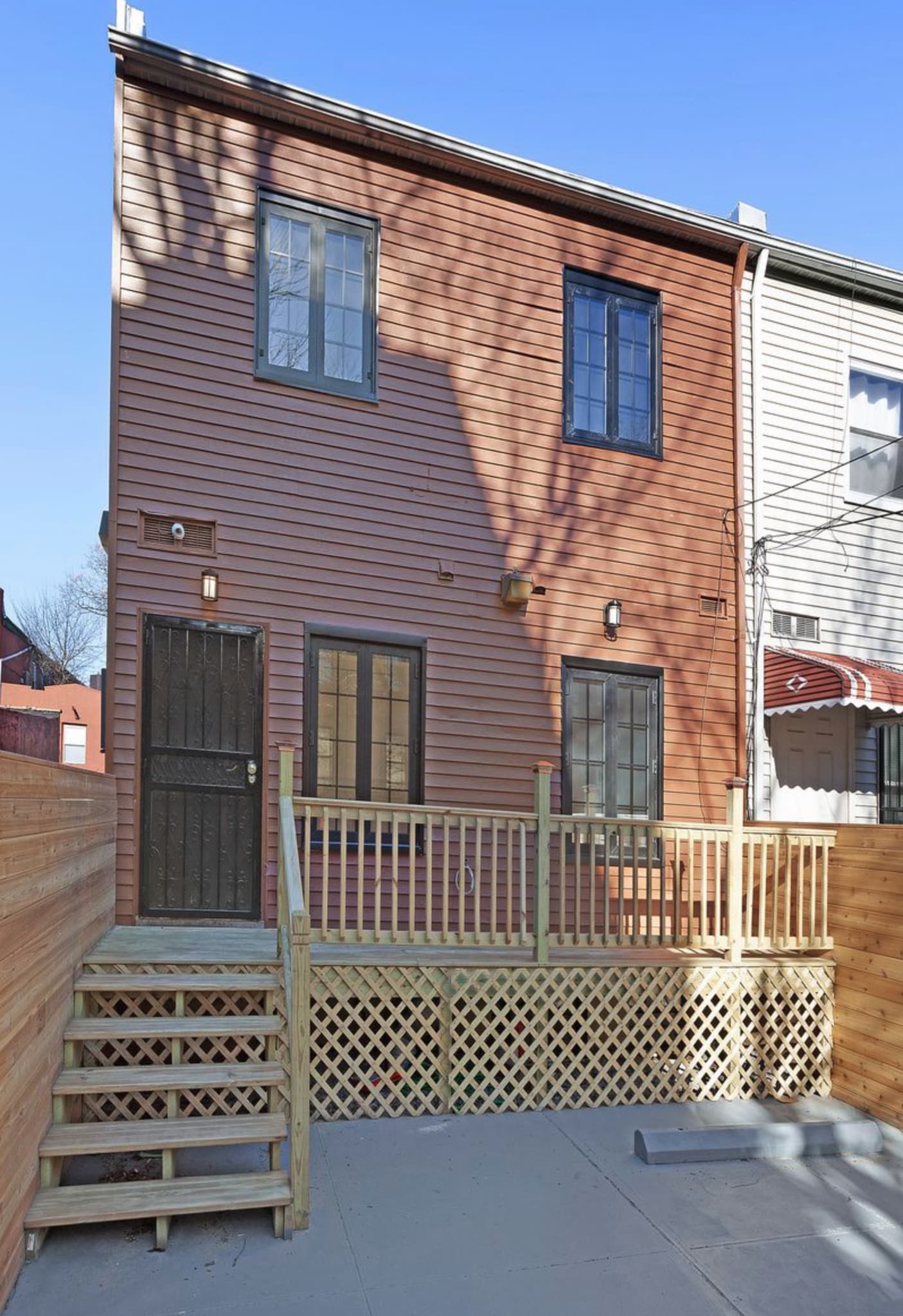 Building Photo - 602 Lexington Ave