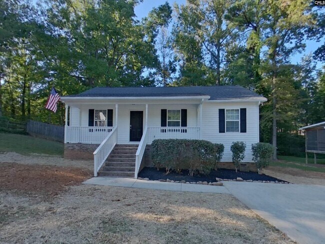 Primary Photo - 124 Devonport Dr