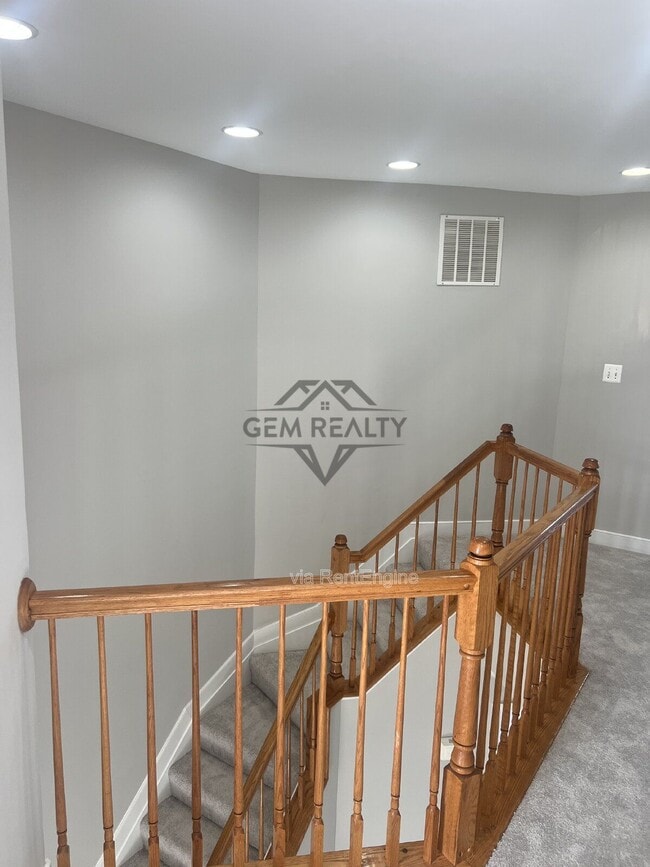 Building Photo - 3316 Broker Ln