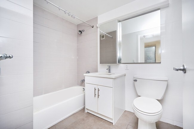 Building Photo - 1770 Madison Avenue