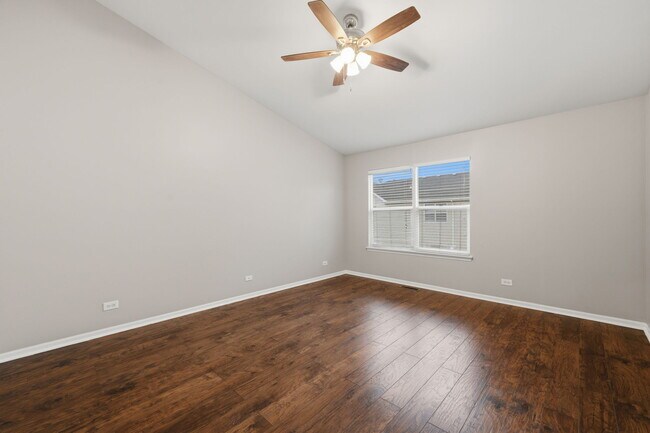 Building Photo - 1464 Cambria Dr