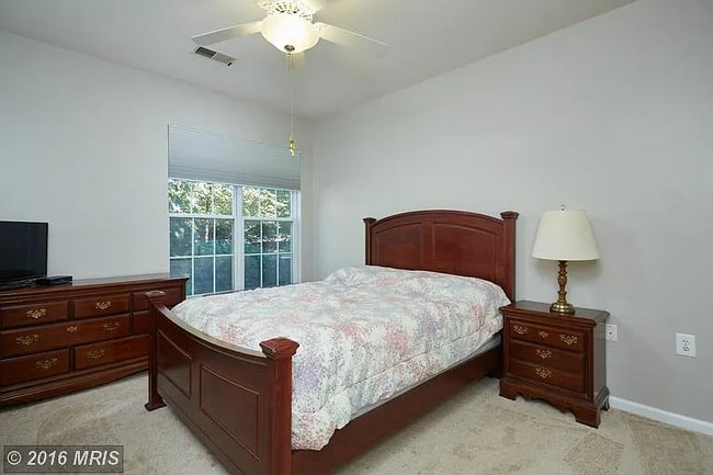 Building Photo - 20417 Riverbend Square