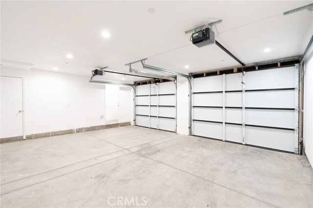 Building Photo - 4537 W 16th Pl