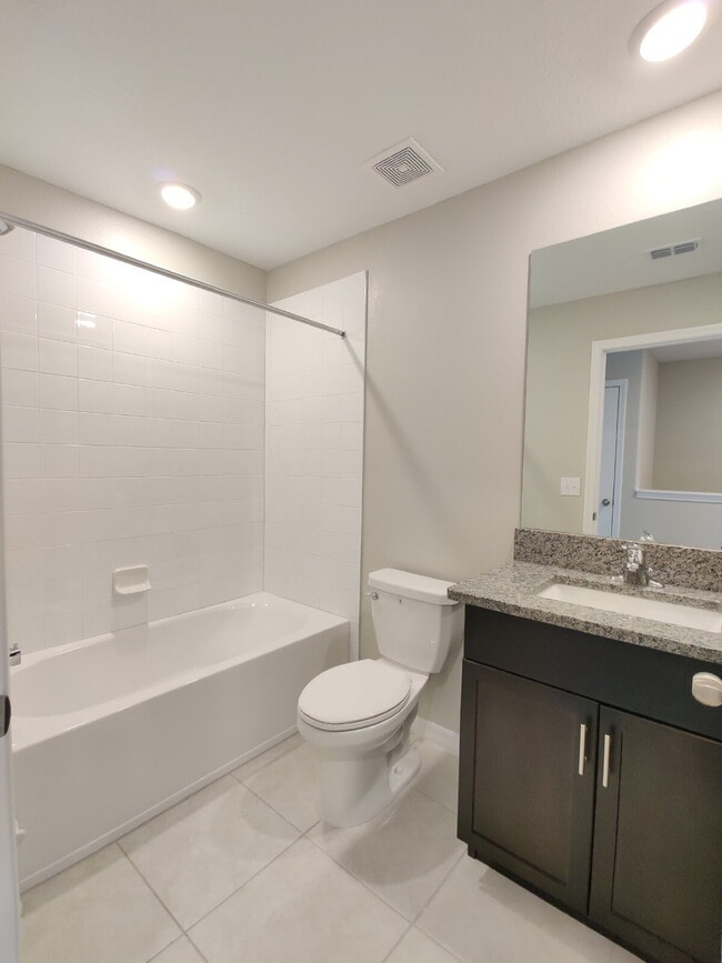 Building Photo - 4728 Pickering Harbor Pl
