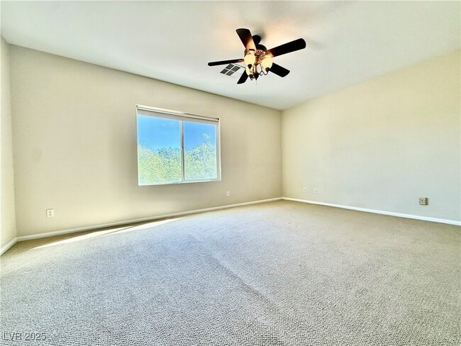 Building Photo - 10499 Howling Coyote Ave