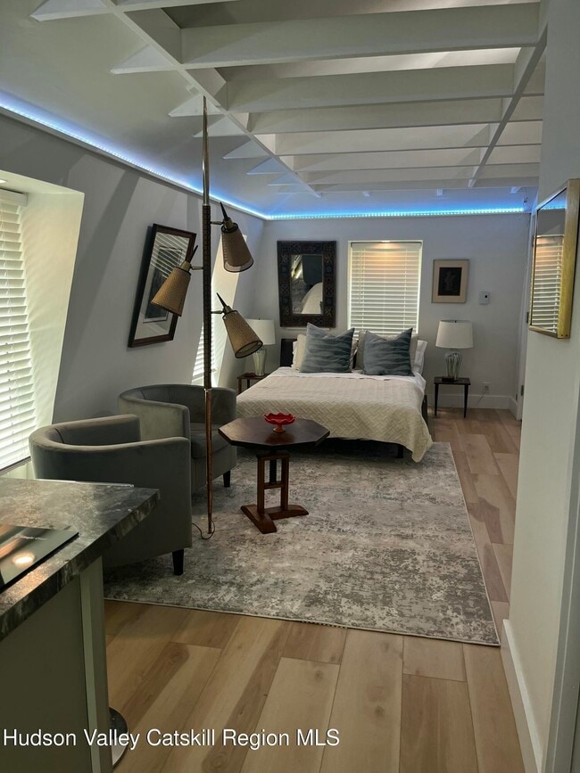 Building Photo - 20 Tannery Brook Rd