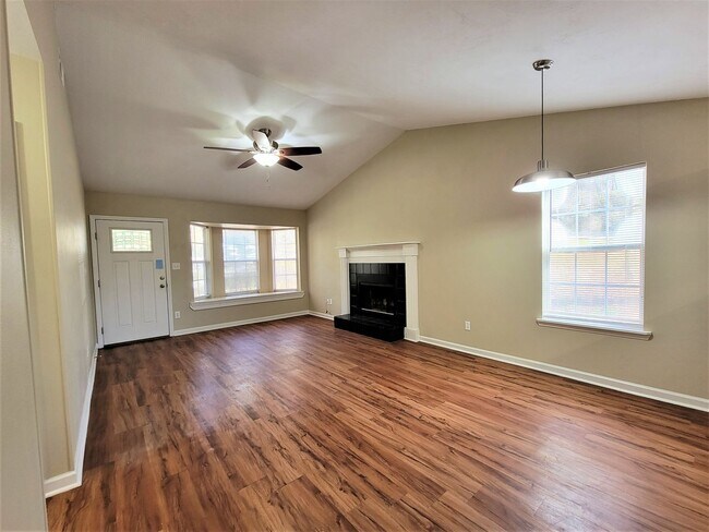 Building Photo - 2 bedroom duplex for rent right away off E Mahan, wood floors and fireplace for $1450 per month